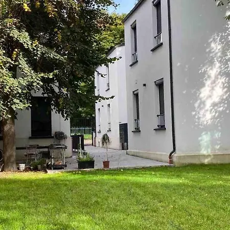 Saint-maurice Face Au Bois De Vincennes Apartment *