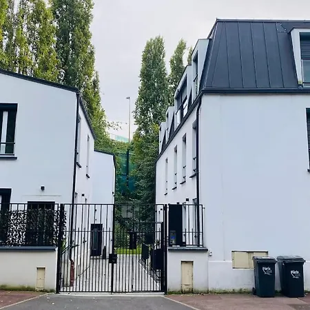 Saint-maurice Face Au Bois De Vincennes Apartment
